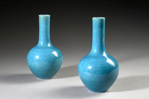 Ceramic glazes